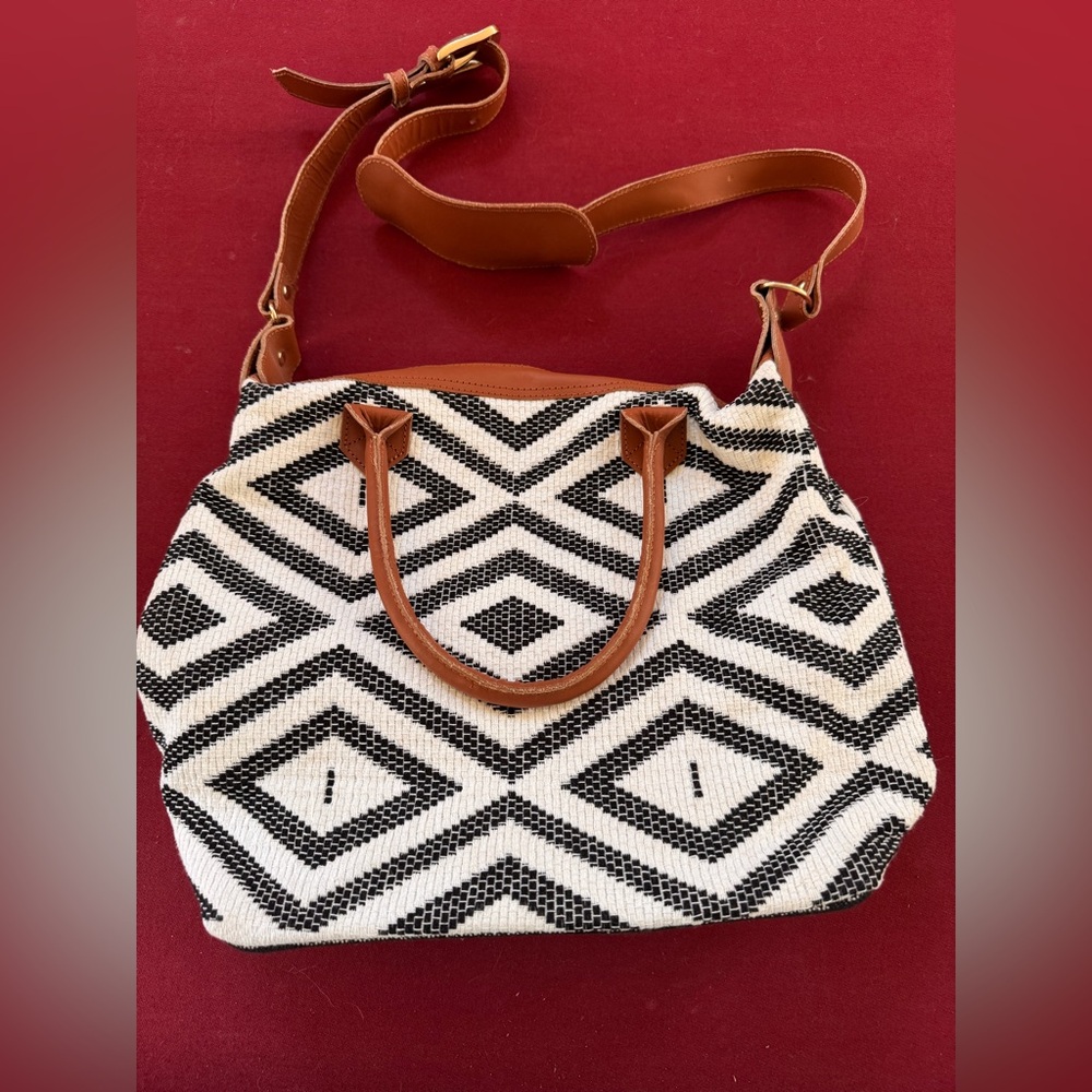 Tribe Alive - Black and White Geometric Patterned Women's Bag